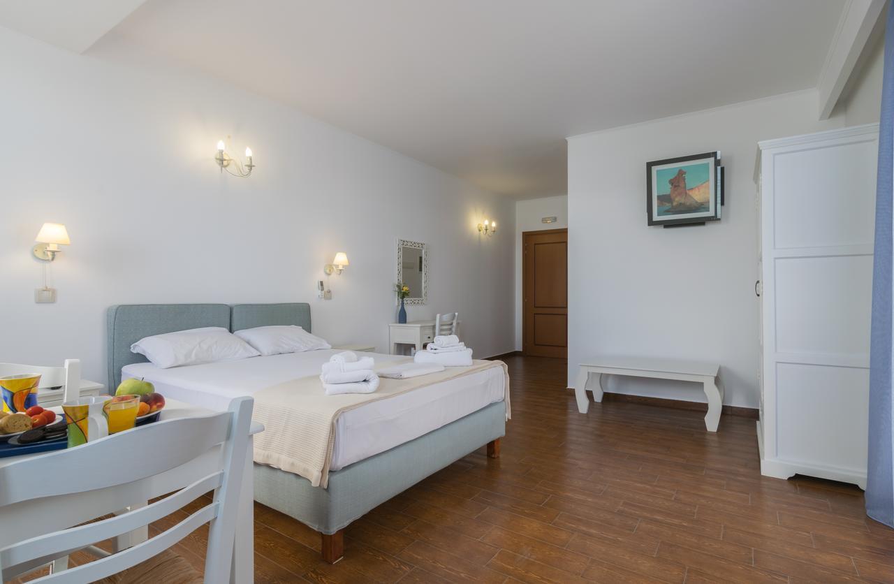 Malion Rooms Adamantas  Exterior photo