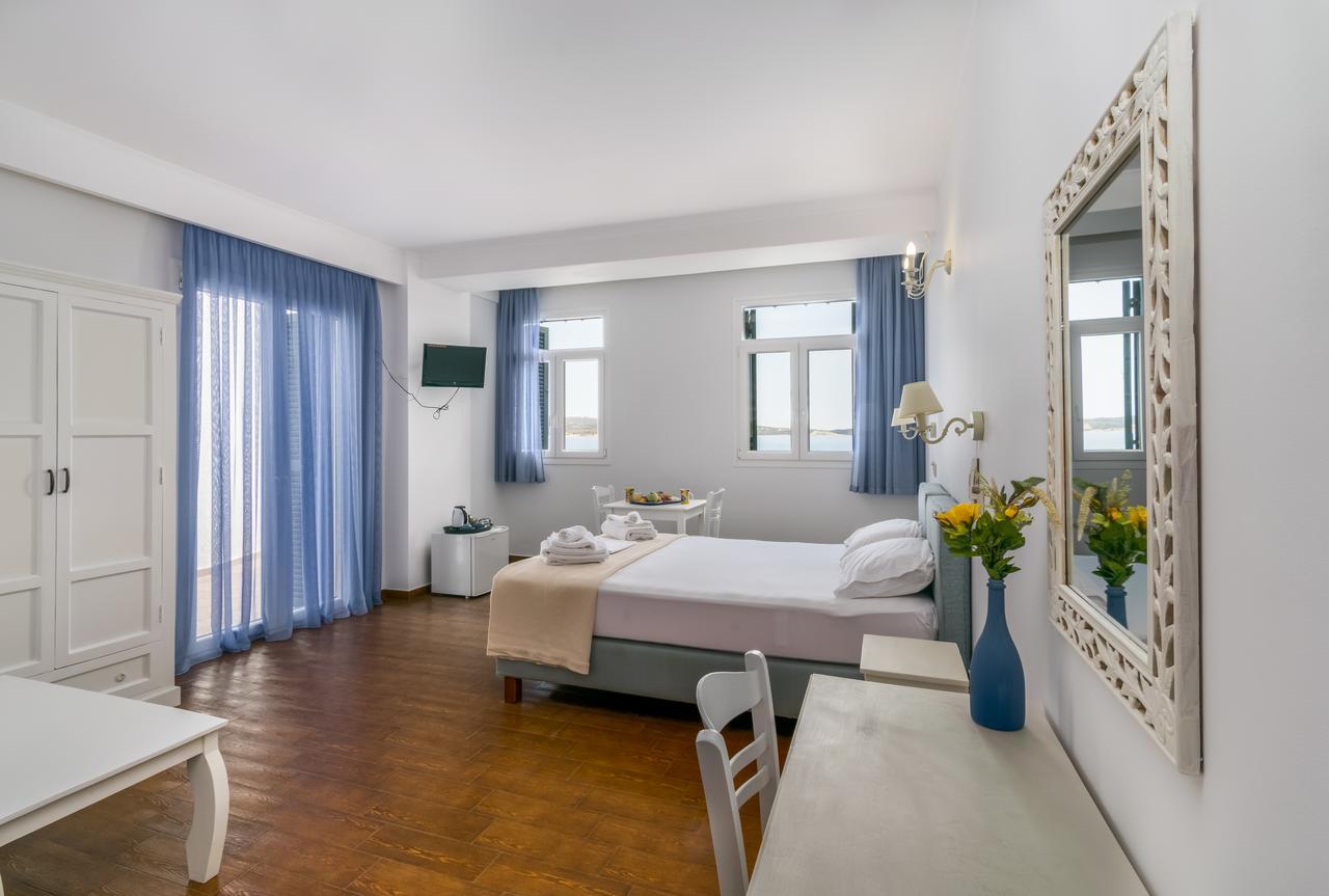 Malion Rooms Adamantas  Exterior photo